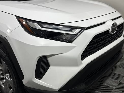 Used 2023 Toyota RAV4 XLE w/ Convenience Package AWD/4WD image 12