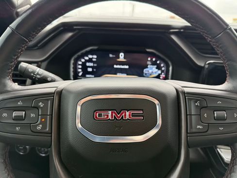 Used 2024 GMC Sierra 2500 AT4X AWD/4WD image 8