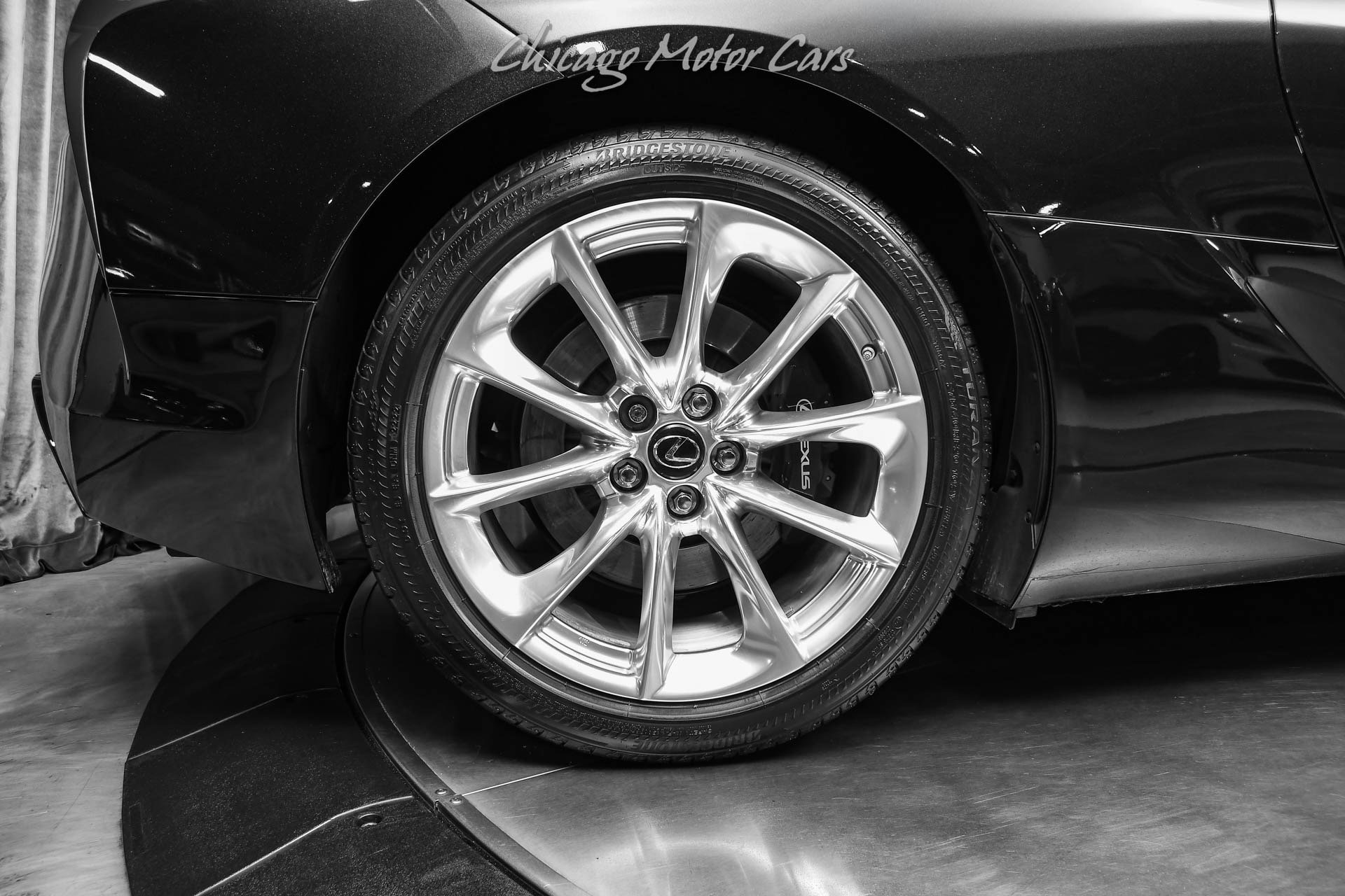 Used 2018 Lexus LC 500 Coupe w/ Touring Package RWD image 43