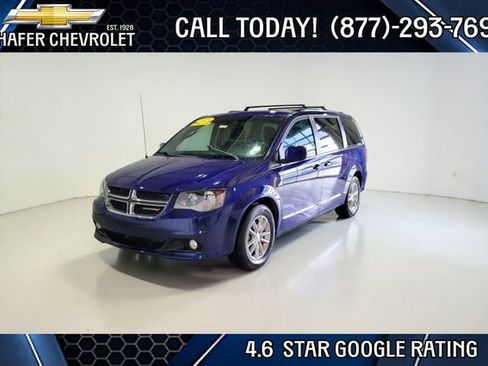 Used 2019 Dodge Grand Caravan SXT w/ Rear Park Assist Package image 1