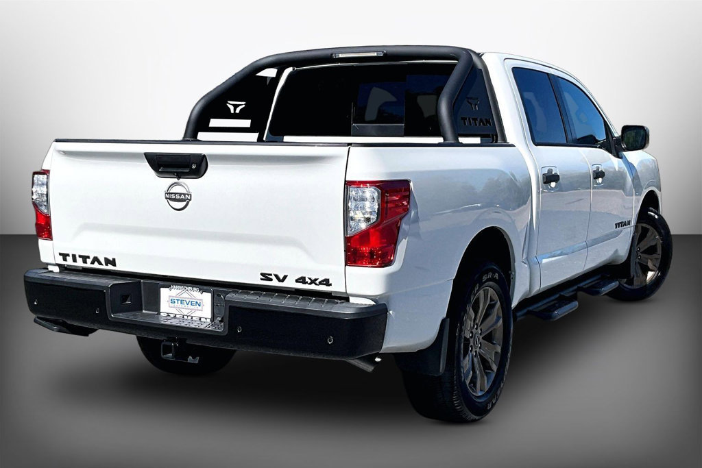 Certified 2024 Nissan Titan SV w/ SV Bronze Edition Package AWD/4WD image 6