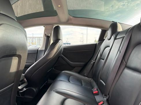 Used 2022 Tesla Model 3 Long Range AWD/4WD image 20