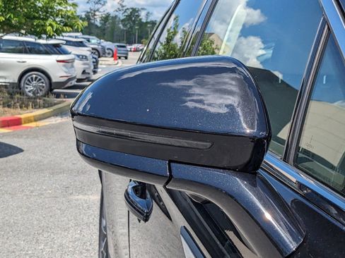 Certified 2023 Lincoln Nautilus Reserve w/ Equipment Group 201A image 12