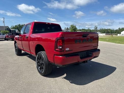 New 2026 RAM 2500 Big Horn AWD/4WD image 3