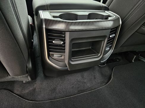 New 2026 RAM 1500 Express AWD/4WD image 10