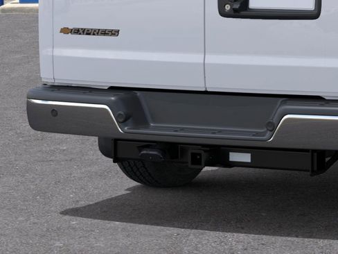 New 2025 Chevrolet Express 2500 w/ Enhanced Convenience Package image 30