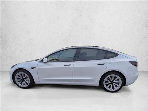 Used 2022 Tesla Model 3 Long Range image 9