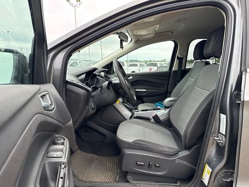 Used 2014 Ford Escape SE w/ Equipment Group 201A AWD/4WD image 7