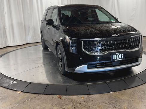 New 2026 Kia Carnival image 3