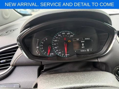 Used 2017 Chevrolet Trax LT w/ Sun & Sound Package FWD image 12