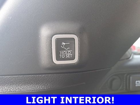 Certified 2023 Jeep Grand Cherokee Limited image 14