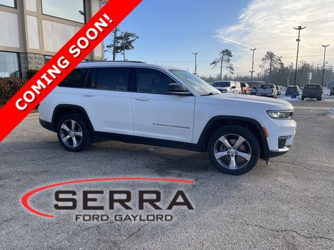 Used 2021 Jeep Grand Cherokee L Limited image 1