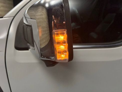 Used 2023 Ford F150 Lariat w/ Trailer Tow Package image 30