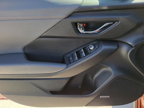 Certified 2025 Subaru Crosstrek 2.5i Limited w/ Crosstrek Mirror Package image 16