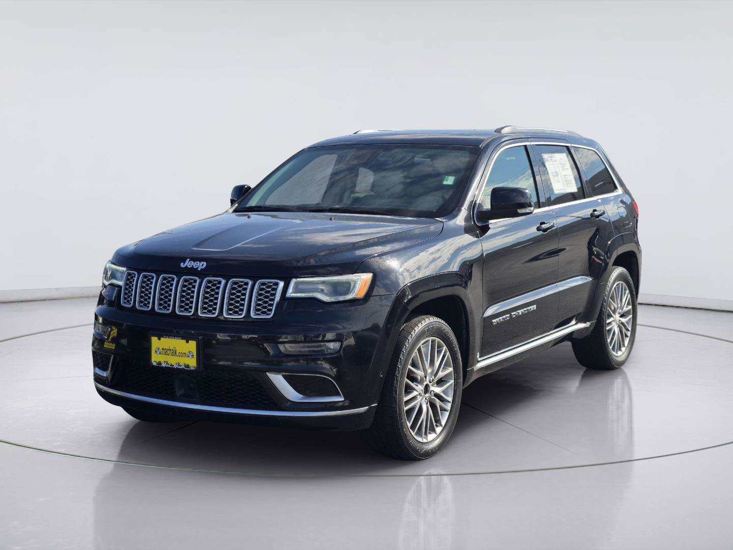 Used 2017 Jeep Grand Cherokee Summit AWD/4WD image 1