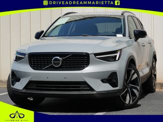 Used 2024 Volvo XC40 B5 Ultimate w/ Protection Package Premier AWD/4WD video 1