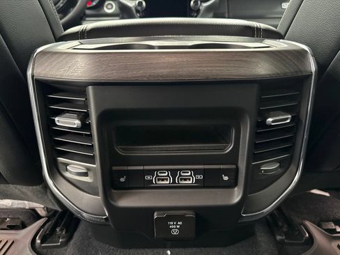 Used 2025 RAM 1500 Laramie w/ Sport Appearance Package AWD/4WD image 16