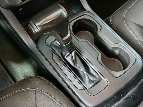 Used 2018 Chevrolet Colorado LT w/ LT Convenience Package RWD image 22