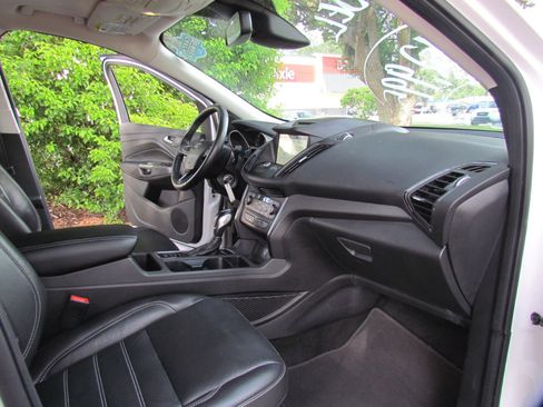 Used 2018 Ford Escape SEL w/ Ford Safe & Smart Package image 20