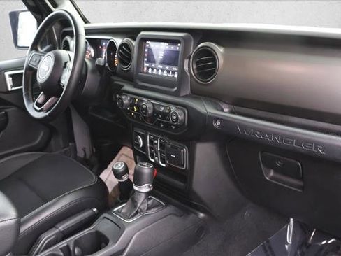 Used 2020 Jeep Wrangler Unlimited Sport image 27