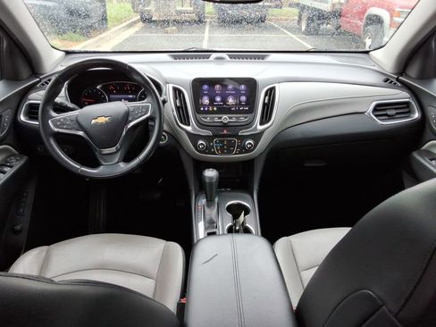 Used 2019 Chevrolet Equinox Premier image 20
