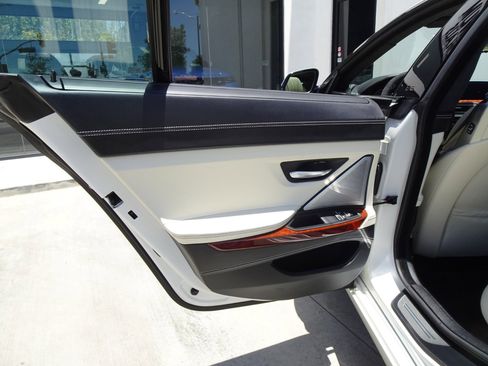 Used 2018 BMW ALPINA B6 xDrive Gran Coupe w/ Executive Package AWD/4WD image 15