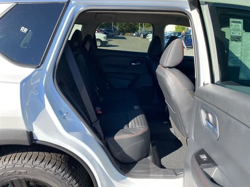 New 2026 Nissan Rogue SV image 24