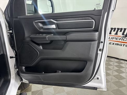 Used 2023 RAM 1500 Big Horn AWD/4WD image 24