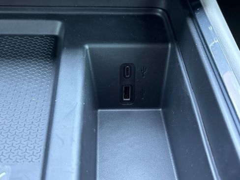 New 2026 GMC Acadia Elevation w/ Elevation Premium Package image 7