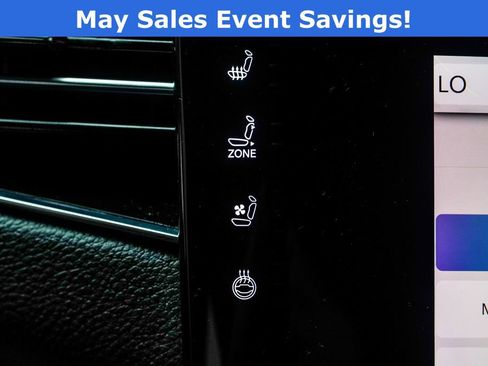 Used 2023 Jeep Wagoneer L Series II AWD/4WD image 27