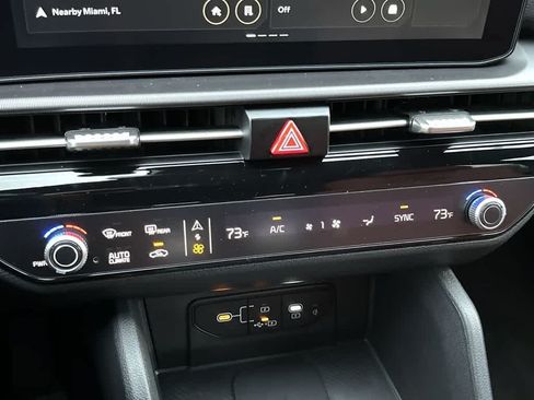 Certified 2026 Kia Sportage SX FWD image 20