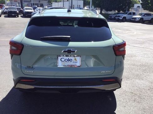 New 2025 Chevrolet Trax ACTIV w/ Driver Confidence Package image 5