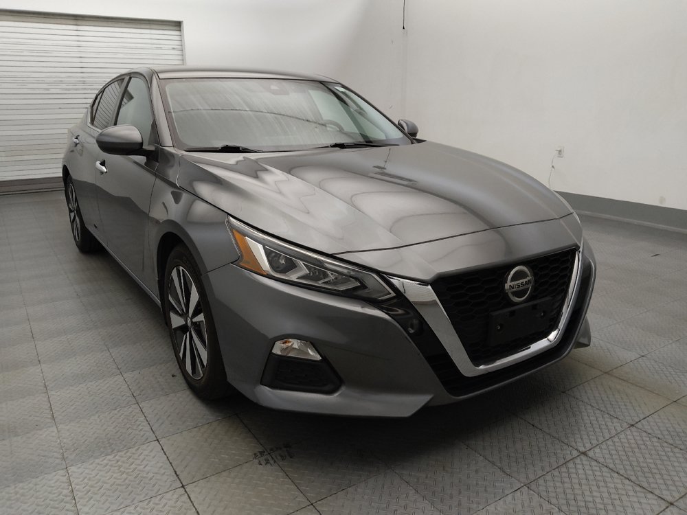 Used 2022 Nissan Altima 2.5 SV FWD image 13