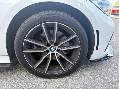 Used 2019 BMW 330i xDrive Sedan w/ Convenience Package AWD/4WD image 9