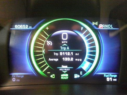 Used 2018 Chevrolet Volt LT w/ LT Driver Confidence Package image 17