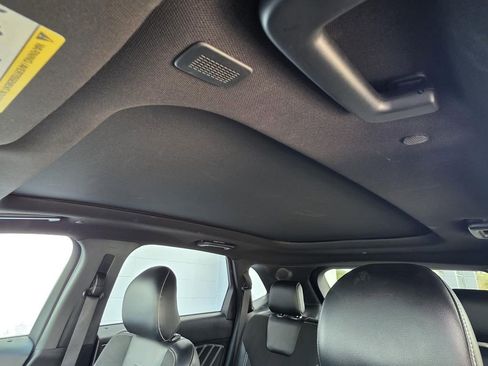 Used 2019 Ford Edge ST w/ Equipment Group 401A image 8