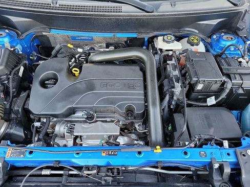 Used 2024 GMC Terrain AT4 w/ LPO, 'HIT The Road' Package image 13