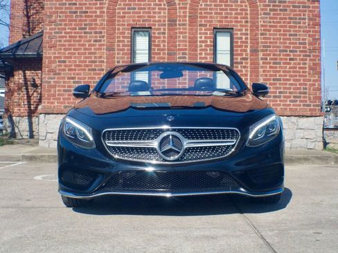 Used 2017 Mercedes-Benz S 550 Cabriolet image 2