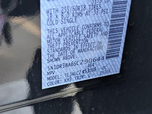 New 2025 Nissan Pathfinder SV w/ Black Appearance Package image 20