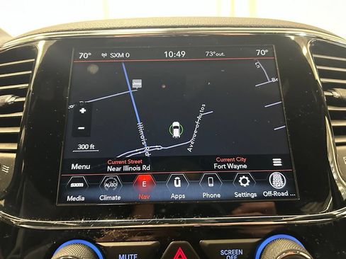 Used 2020 Jeep Grand Cherokee Limited AWD/4WD image 15
