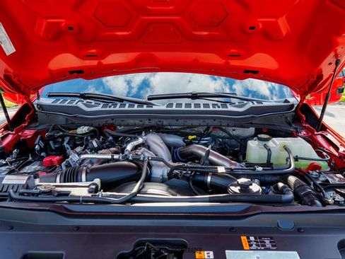 Used 2023 Ford F450 Lariat w/ FX4 Off-Road Package image 18