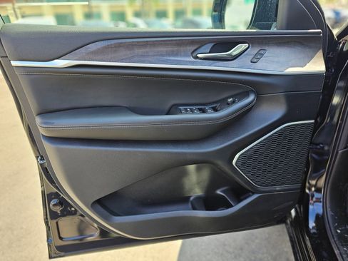 New 2026 Jeep Grand Cherokee Limited Reserve image 20