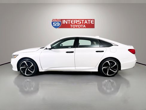 Used 2020 Honda Accord Sport image 4