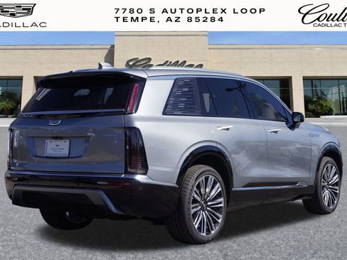 New 2026 Cadillac Vistiq Premium Luxury image 3