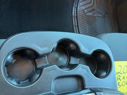 Used 2013 RAM 1500 Classic SLT w/ Remote Start & Security Group image 10