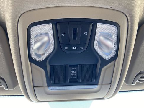 Used 2019 RAM 2500 Tradesman AWD/4WD image 41