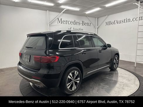 Certified 2025 Mercedes-Benz GLB 250 image 8