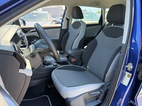 Used 2023 Volkswagen Taos S w/ Driver Assistance Package AWD/4WD image 18