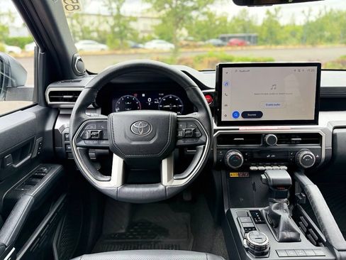 Certified 2025 Toyota 4Runner TRD Off-Road Premium AWD/4WD image 24