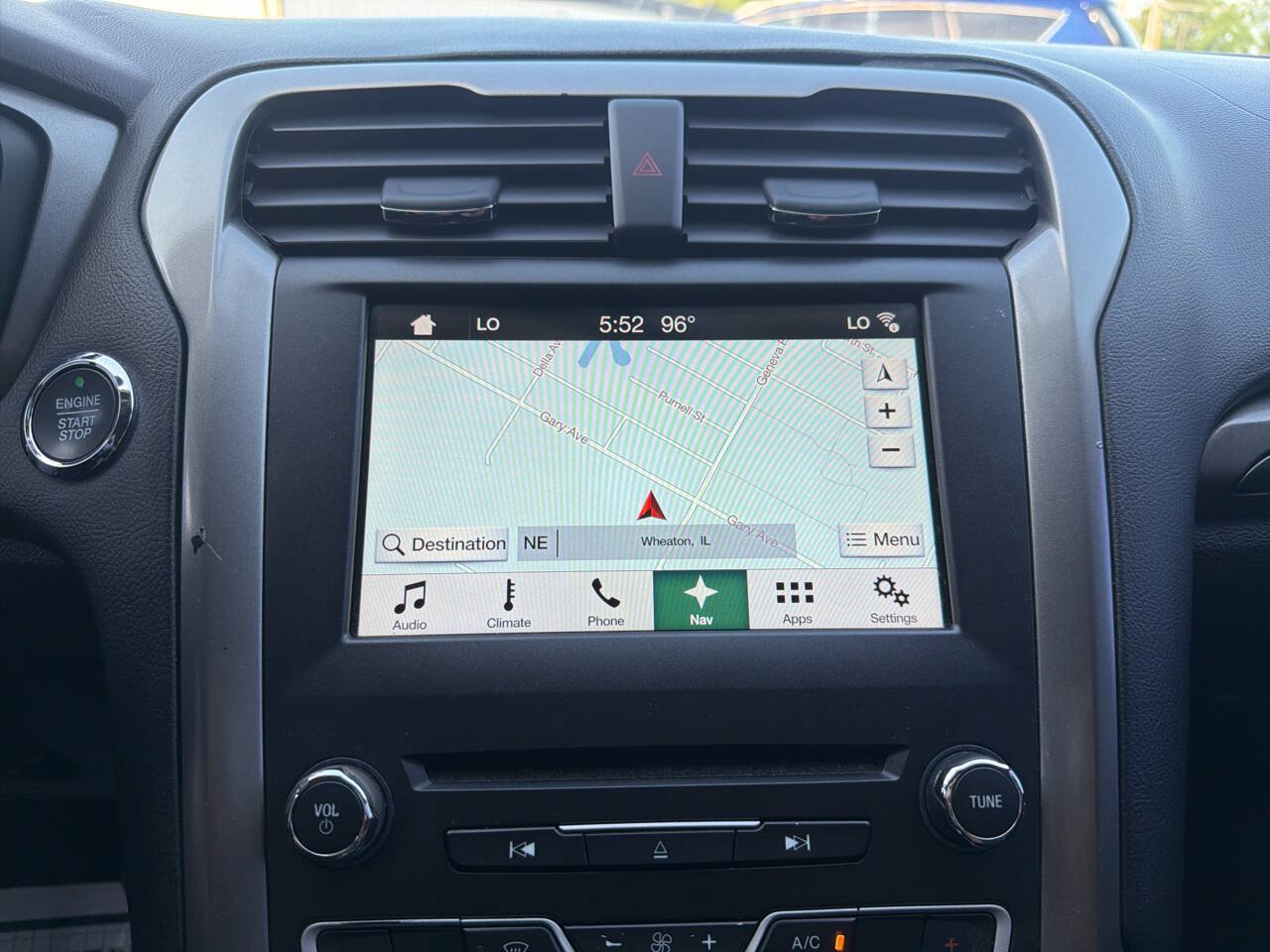 Used 2017 Ford Fusion SE w/ Equipment Group 201A FWD image 15